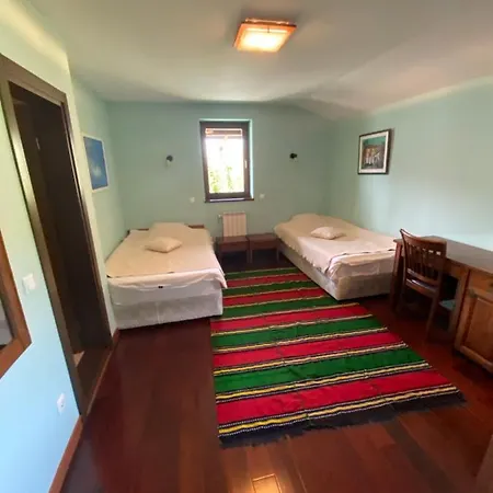 וילה & בנסקו